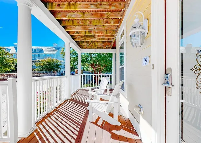 Sunset Island - 15 Canal Side Mews Holiday home *